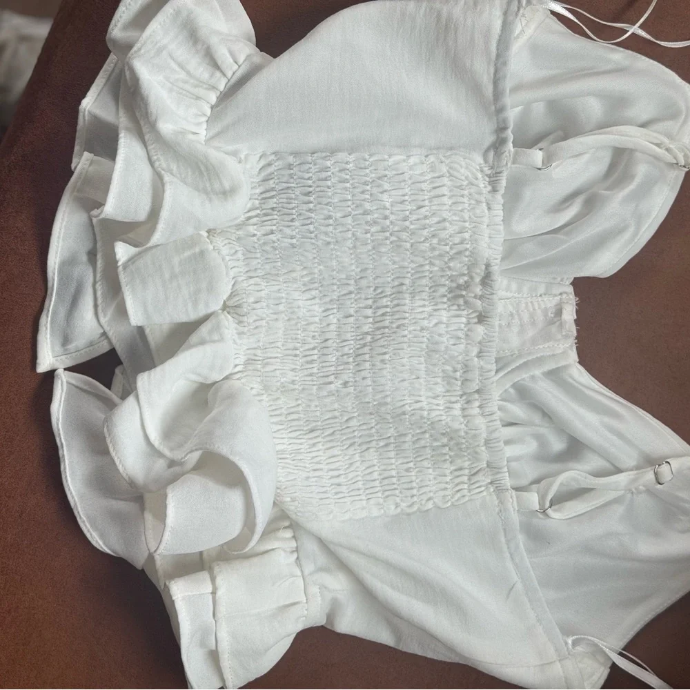 White Corset Crop Top with Ruffle Hem - Picture 10 of 10